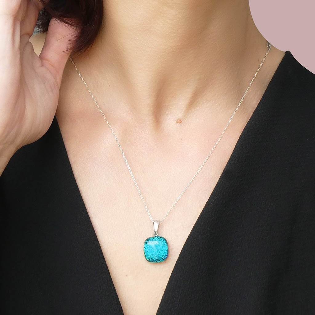 Microcosmoses NECKLACE NECKLACE VERT DE BLEU ~ TEAL | SQUIRCLE | REFLET